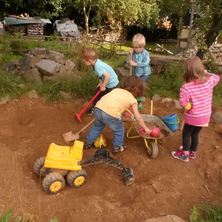 Gruensteinhof - Rotstein Apartmán *
